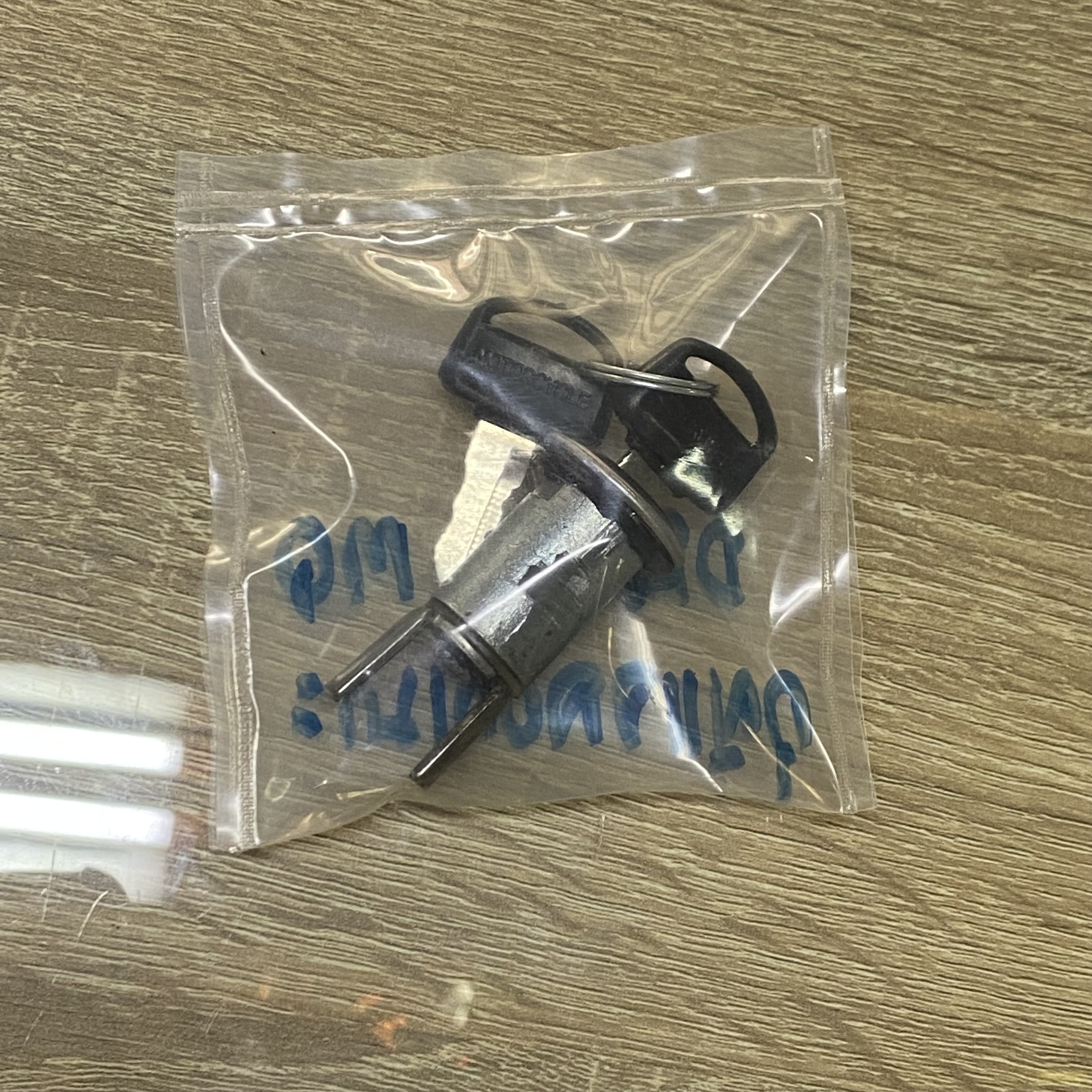 🛑อะไหล่เทียมเทียบแท้ 77230-GE0-00 ชุดกุญแจล็อคเบาะ HONDA DASH
