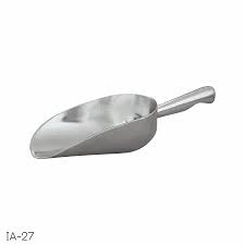 ที่ตักน้ำแข็ง / ตักแป้งอลุมิเนียม 27 cm. (12-8703)