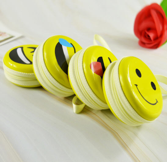 กล่องเหล็กใส่เศษเหรียญ,ที่ใส่เหรียญ