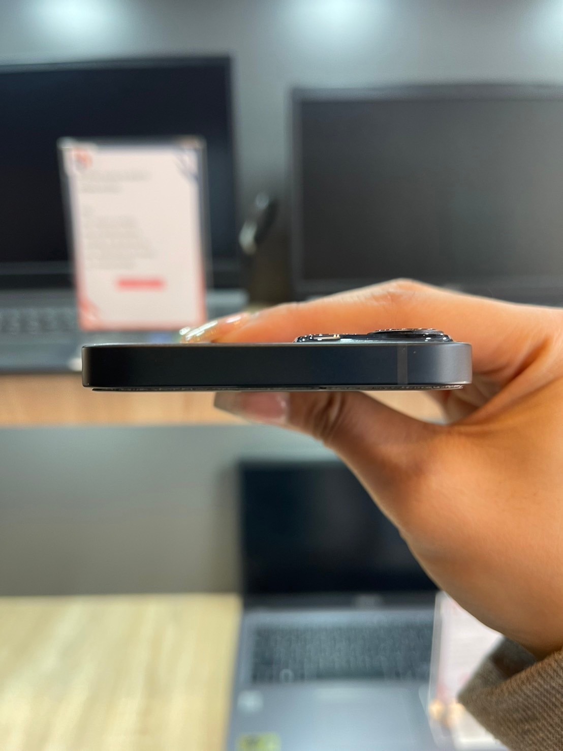 iPhone 13 128GB Midnight