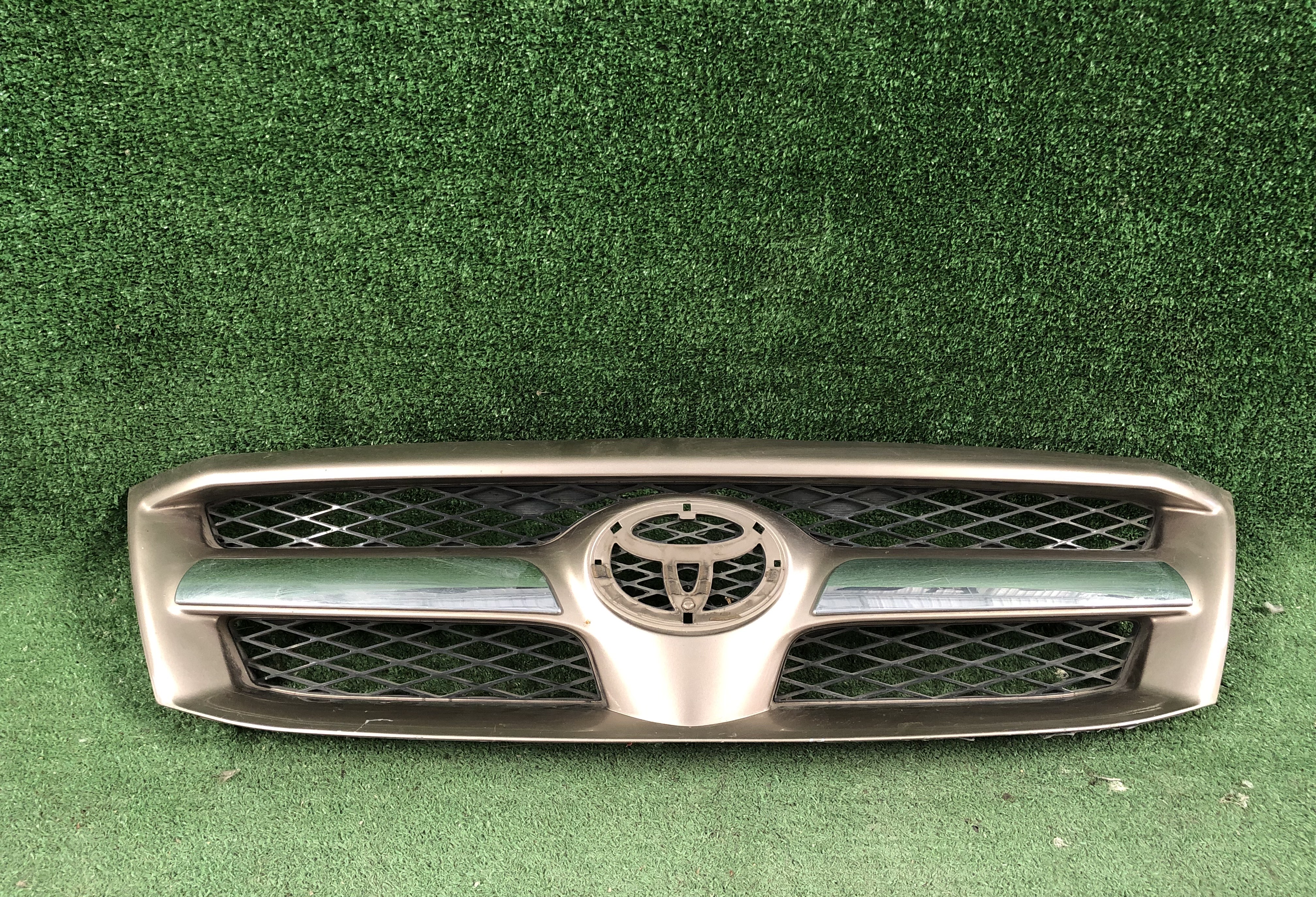 หน้ากระจัง Toyota Vigo 2007