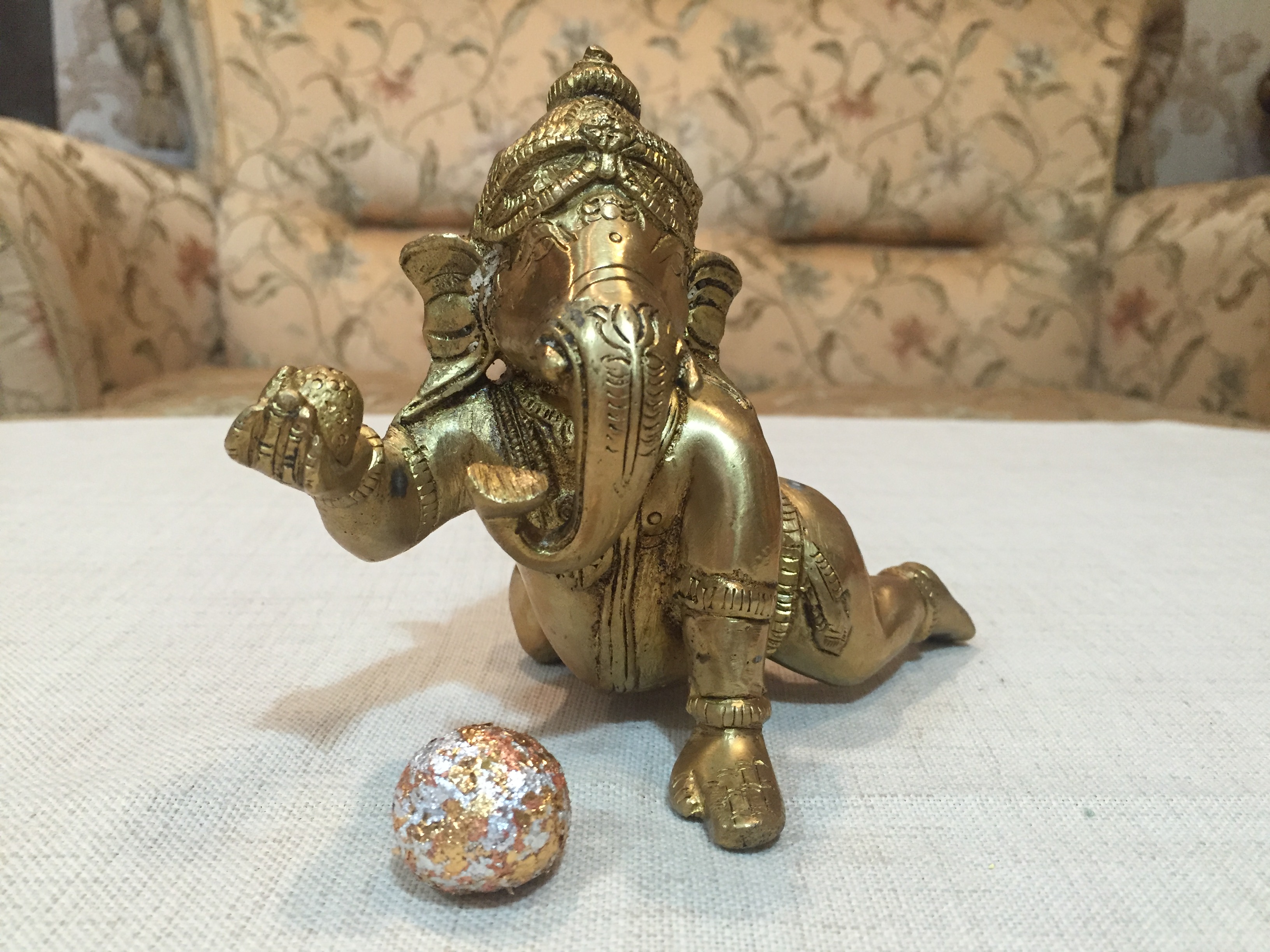 พระพิฆเนศ ปางเด็ก (ทองเหลือง) ผลิตและนำเข้าจากอินเดีย - Ganesha: Lord of Success