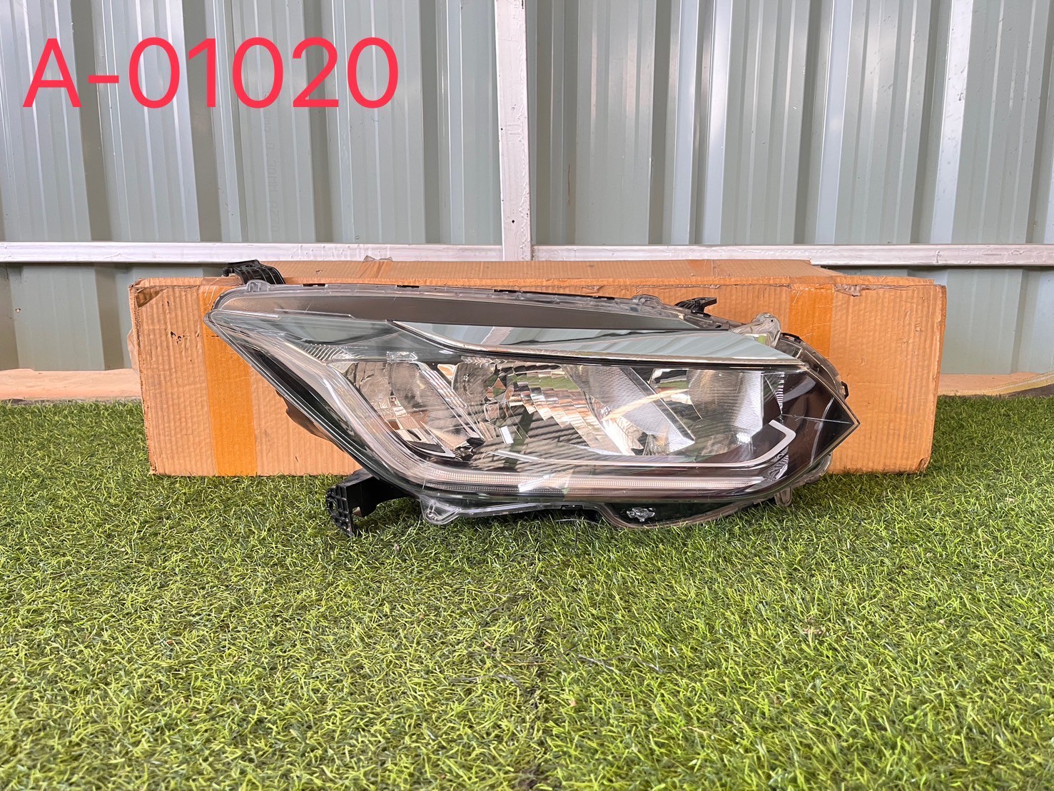 ไฟหน้า R Honda City 2014-17 แท้ถอด