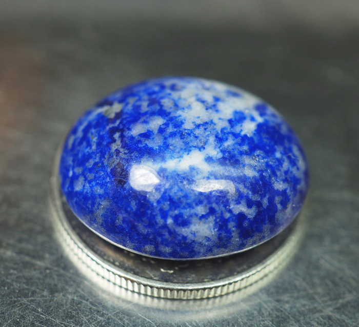 ลาพิส ลาซูลีสีฟ้า (Blue Lapis Lazuli) 18.30 กะรัต