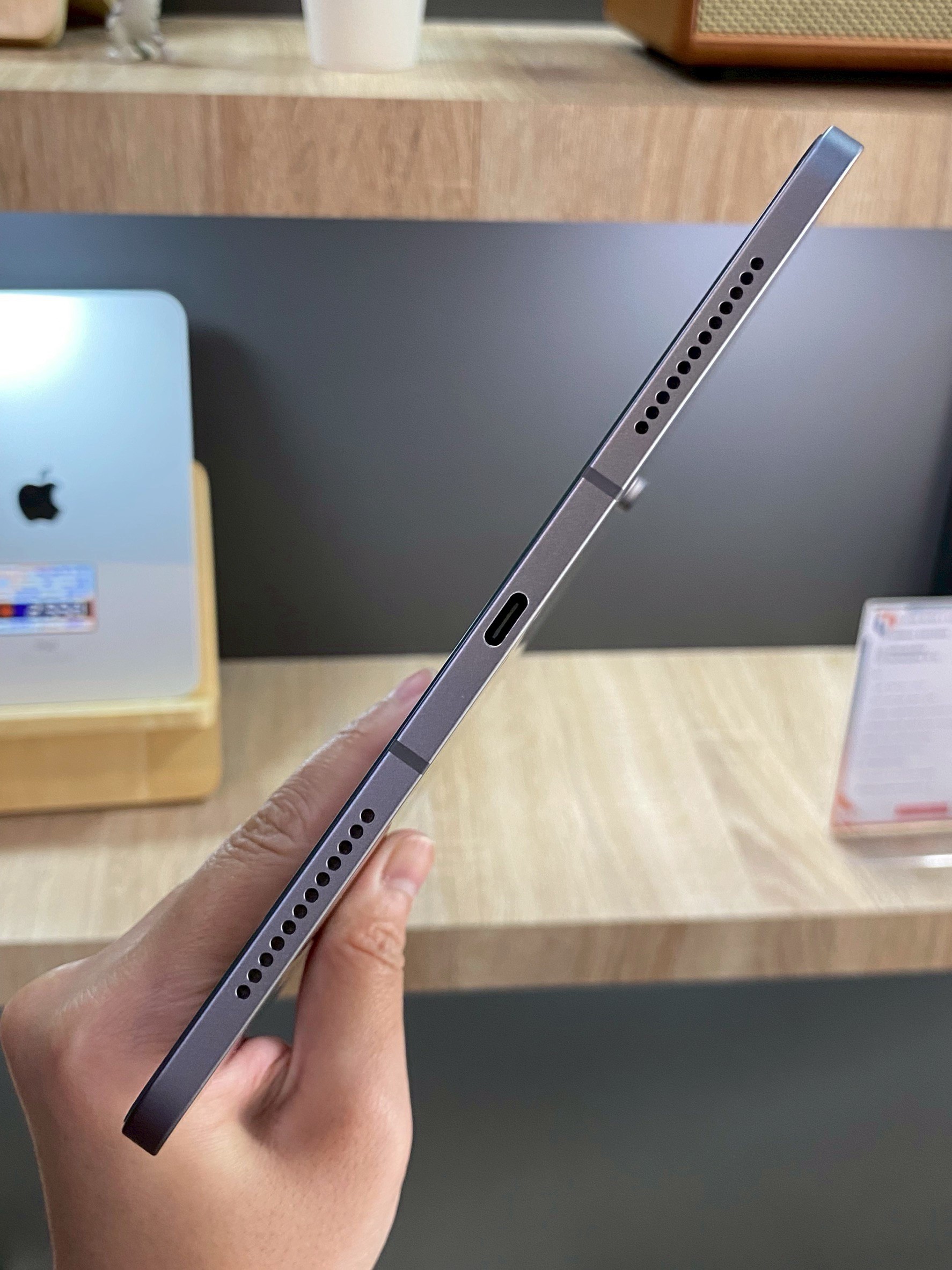 iPad Air 11" (M2) 256GB Wifi+Cellular สีSpace Gray