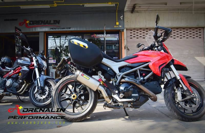 ท่อ Akrapovic สำหรับ Hyper 821 (For Exhibition only)