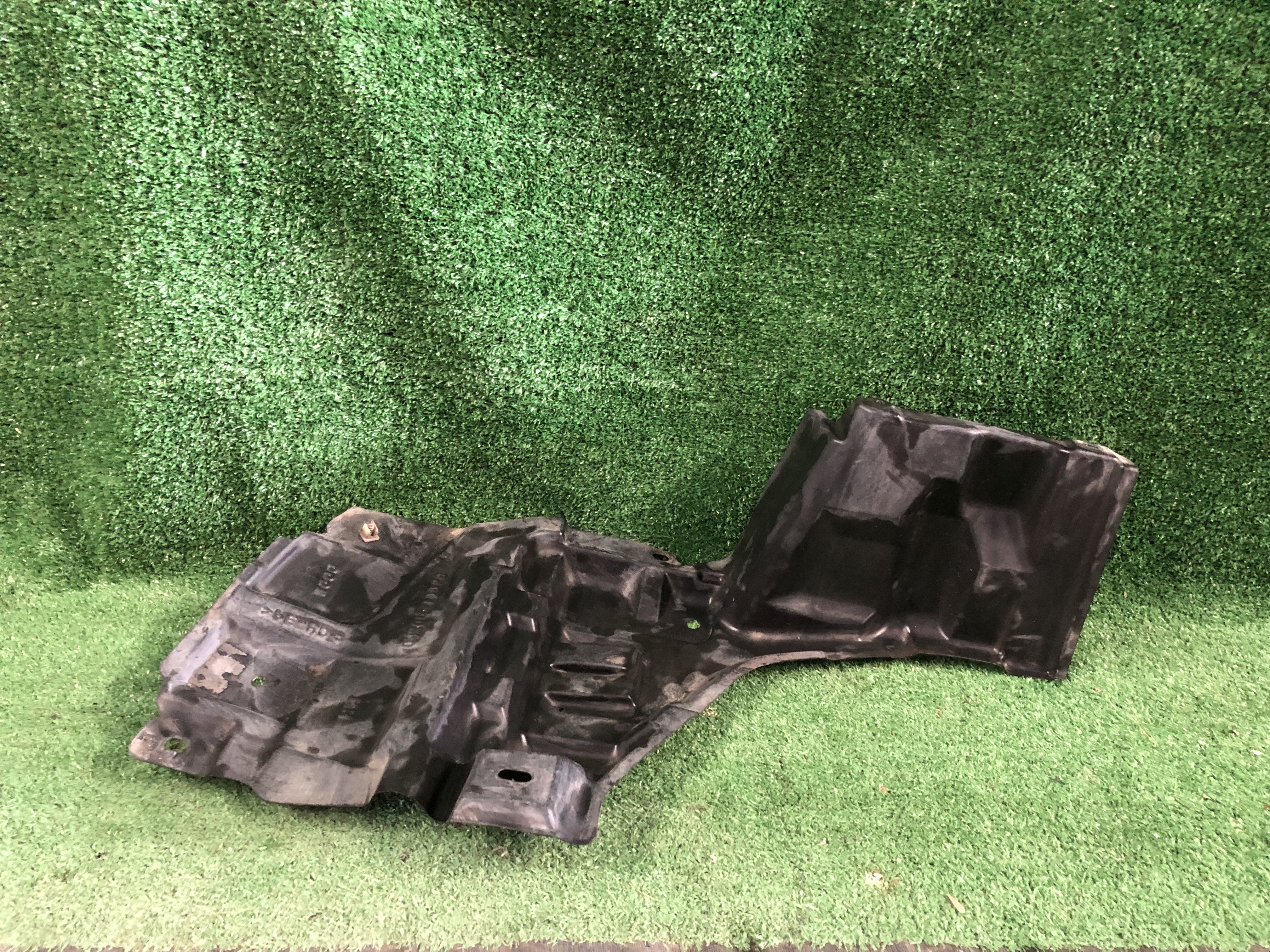 แผงใต้เครื่องติดรถหน้า R Toyota Vios-Yaris