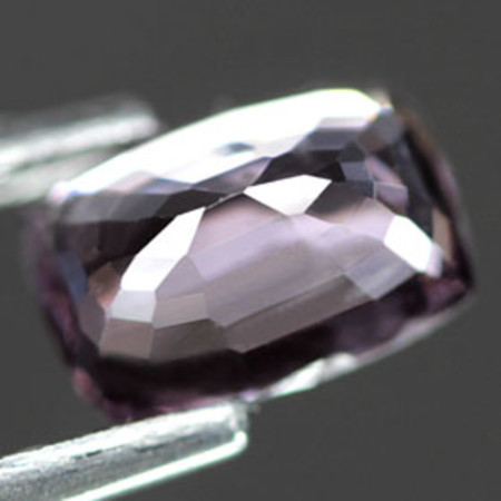 พลอยสปิเนล (Purple Spinel ) 1.05 กะรัตสีม่วง