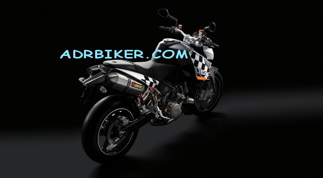 ท่อ Akrapovic ทรง HEX สำหรับ KTM super duke 2005-2011 (For Exhibition only)