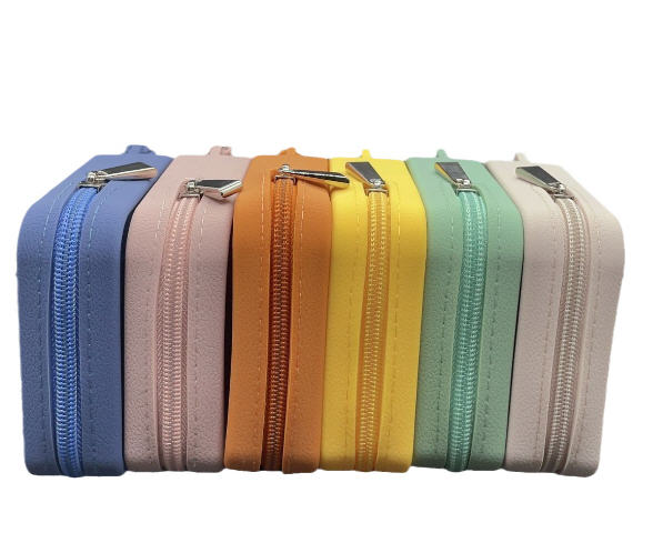 กระเป๋าอเนกประสงค์,กระเป๋าซิลิโคน,กระเป๋าใส่เศษเหรียญ,ขนาด10*10*3.5CM