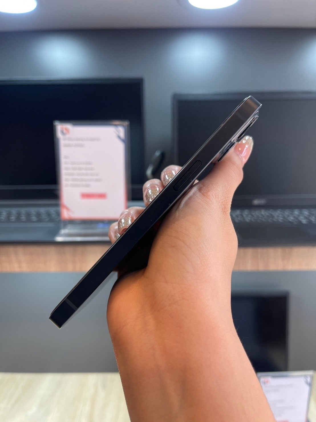 iPhone 13 128GB Midnight