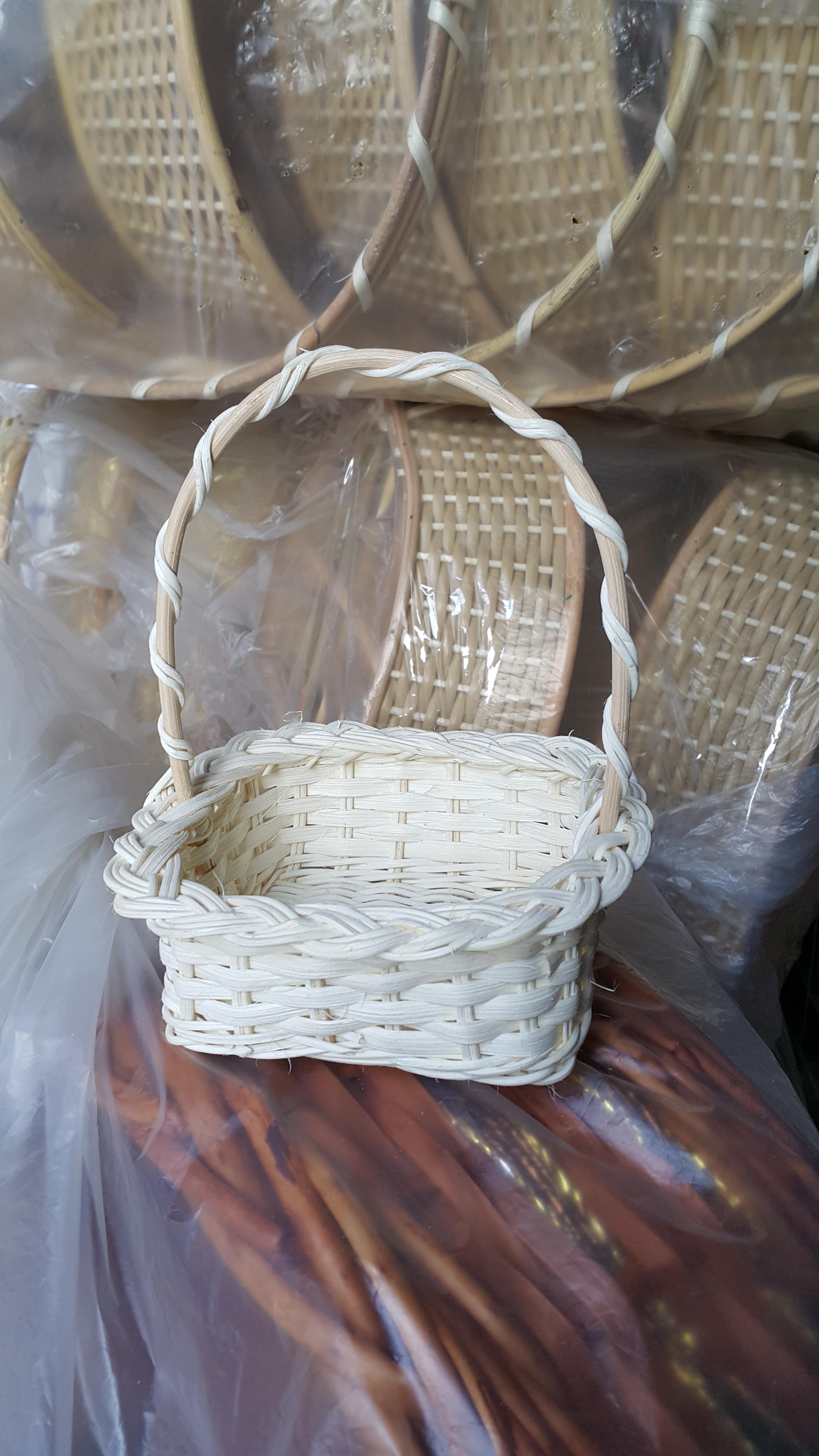 ตะกร้าหวายฟอก ขนาด 6 นิ้ว ตะกร้าหวายสีขาว ตะกร้าหวายทรงกลม ตะกร้าหวายดิบ