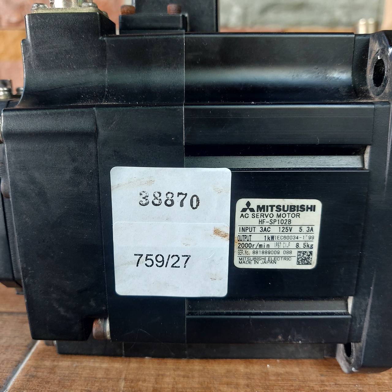 HF-SP102B MITSUBISHI SERVO MOTOR