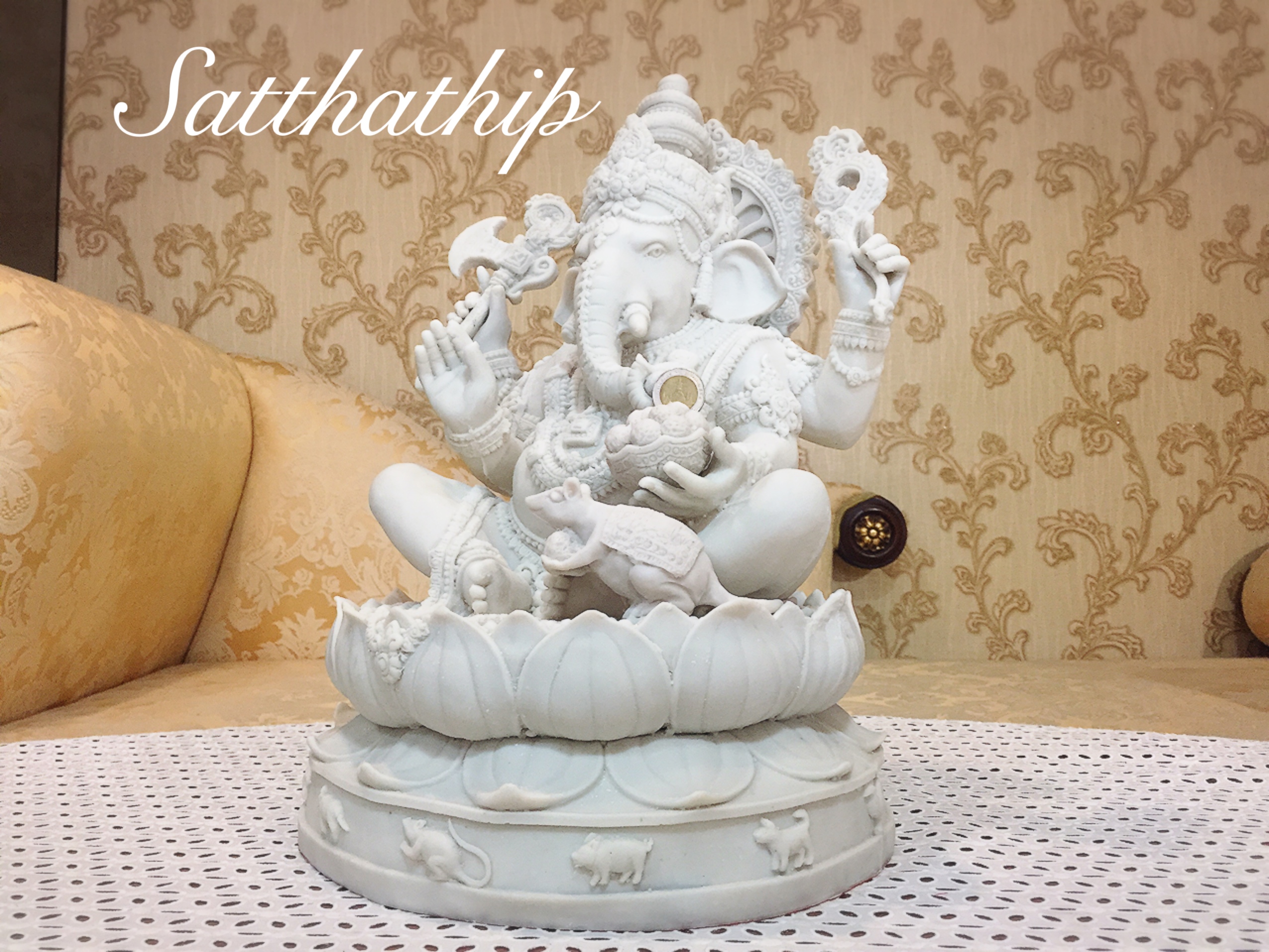 พระพิฆเนศ ปางสัมปทายะคเณศ (เรซิ่น) - Ganesha: Lord of Success