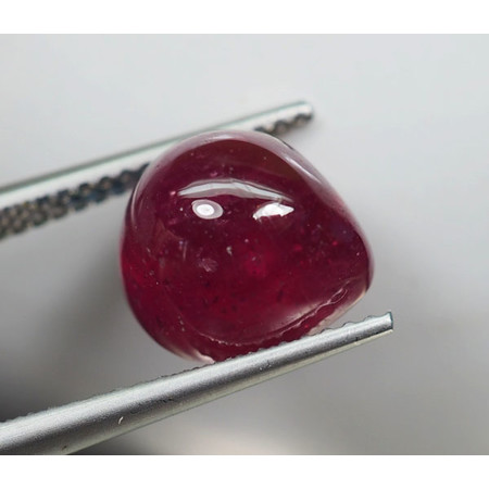 พลอยทับทิม (Ruby) 6.76 กะรัตสีชมพู