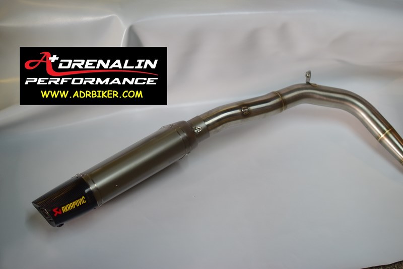 ท่อ Akrapovic Titanium Slip-on สำหรับ Triumph Daytona 675R (For Exhibition only)