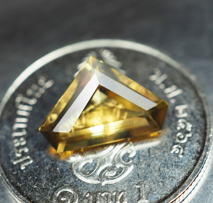 พลอยซิทริน (Citrine) 1.70 กะรัต