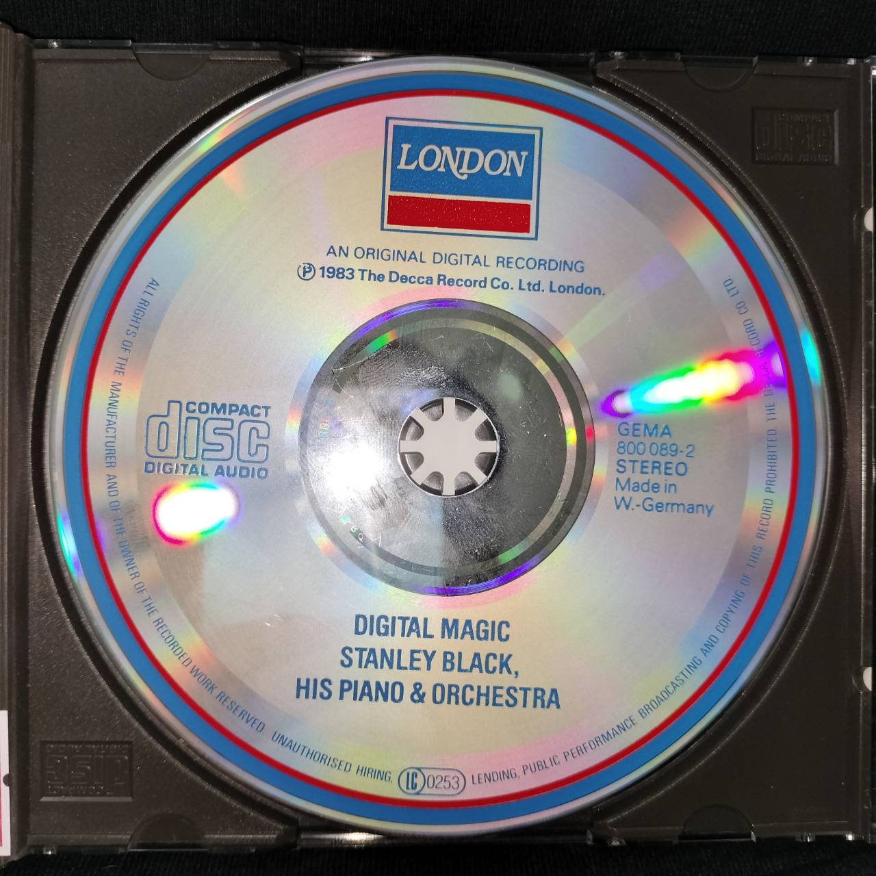 Stanley Black, His Piano And Orchestra – Digital Magic / GERMANY / แผ่นดี