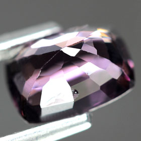 พลอยสปิเนล (Spinel) 1.50 กะรัตสีม่วงลดราคา