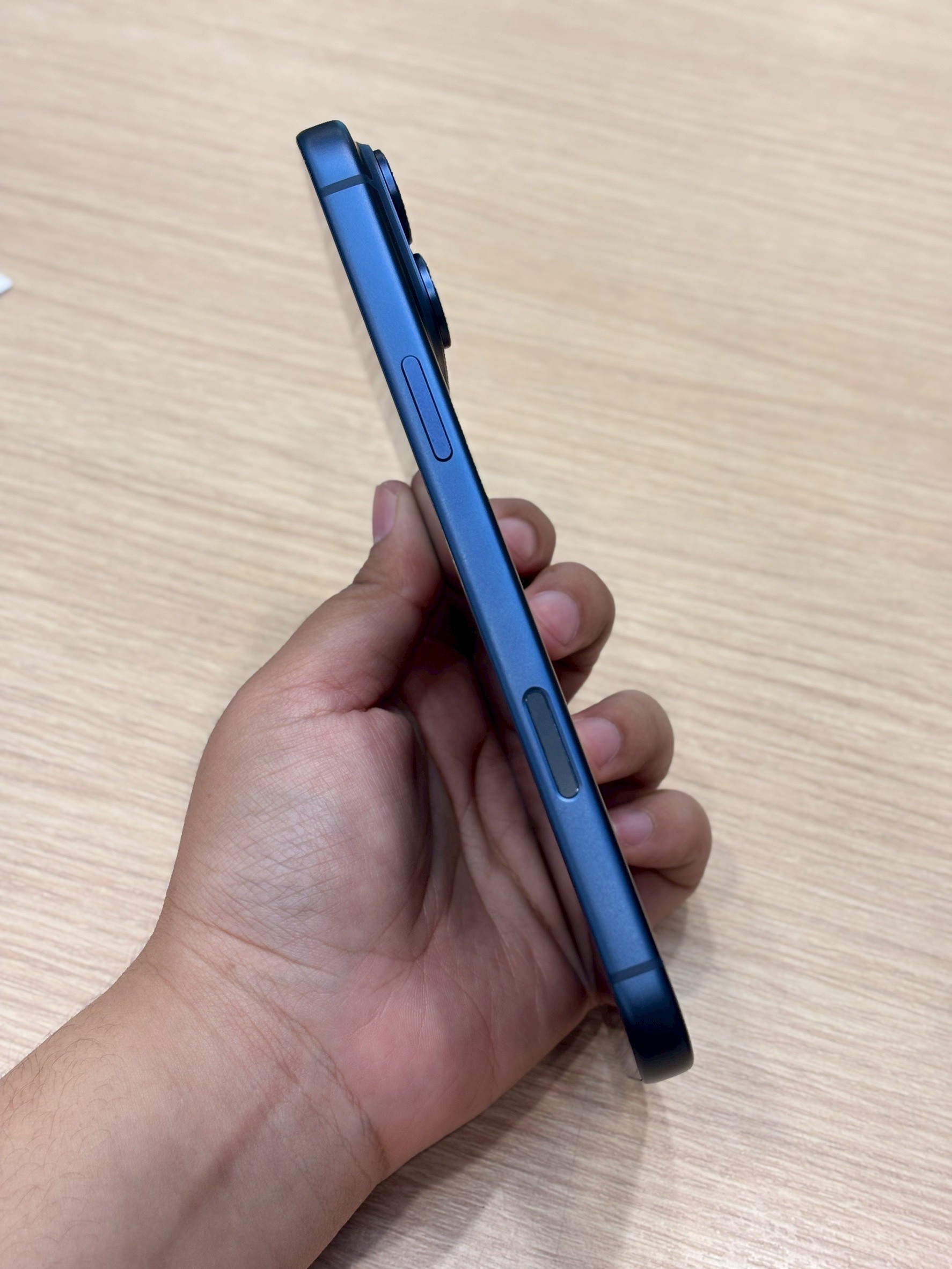 iPhone 17 Pro Max 512GB Deep Blue (มือ1)