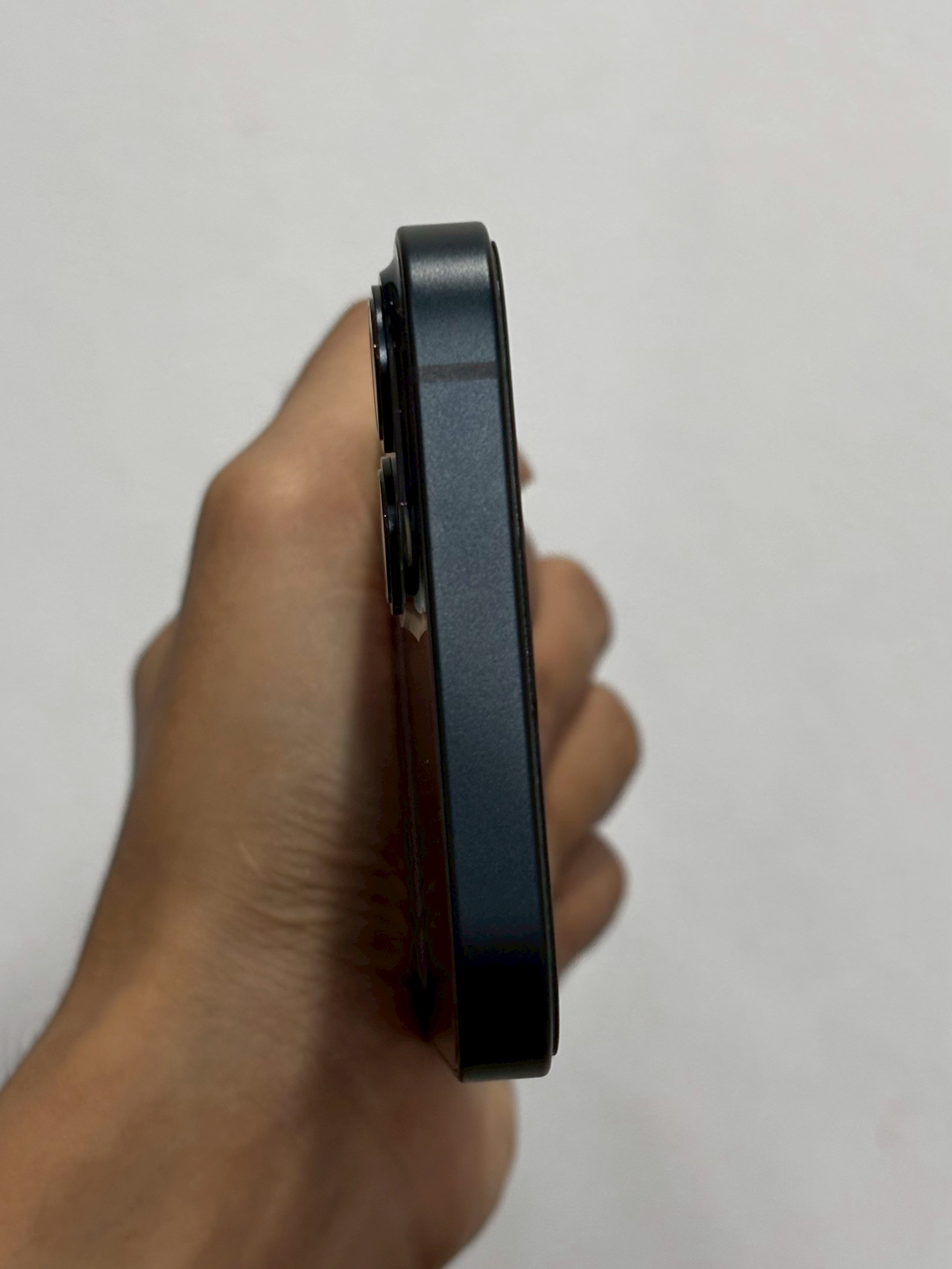 iPhone 13 128GB สี Midnight