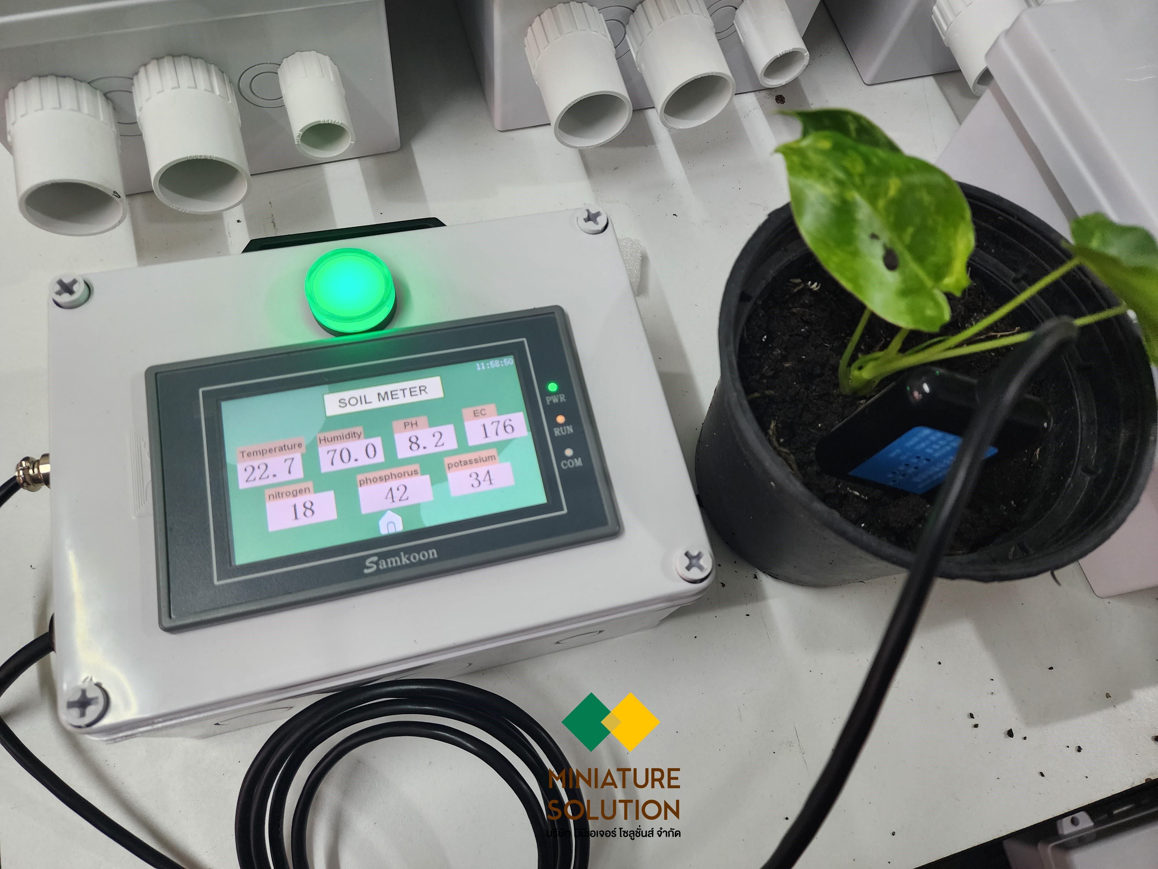 เครื่องวัดคุณภาพดิน เครื่องวัดค่าคุณสมบัติในดินแบบพกพา แสดงค่าอุณหภูมิ ความชื้น EC PH NPK Soil Meter For Plants Smart [Sensor 7in1]