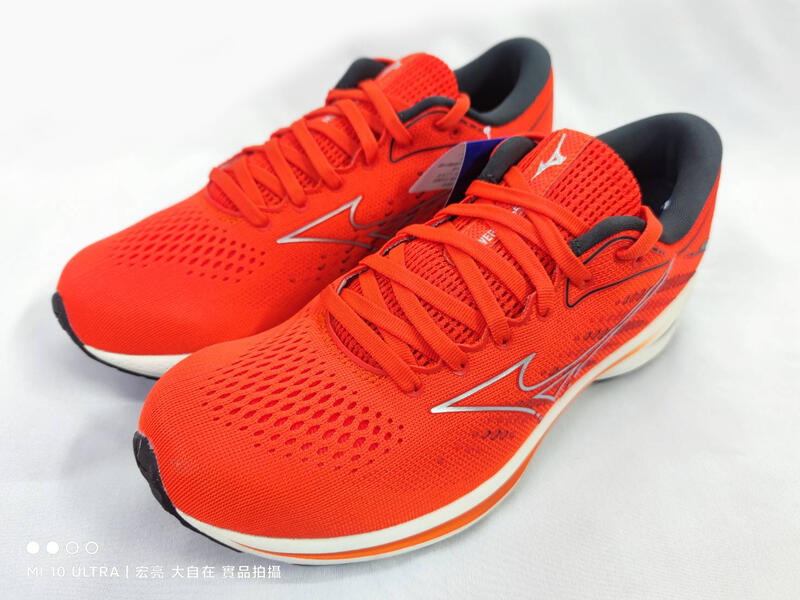 Mizuno Wave Rider 25 รองเท้าวิ่งออกกำลังกาย ยอดนิยม สีสวย นุ่มใส่สบายเท้า เบา น่าใช้ J1GC210394