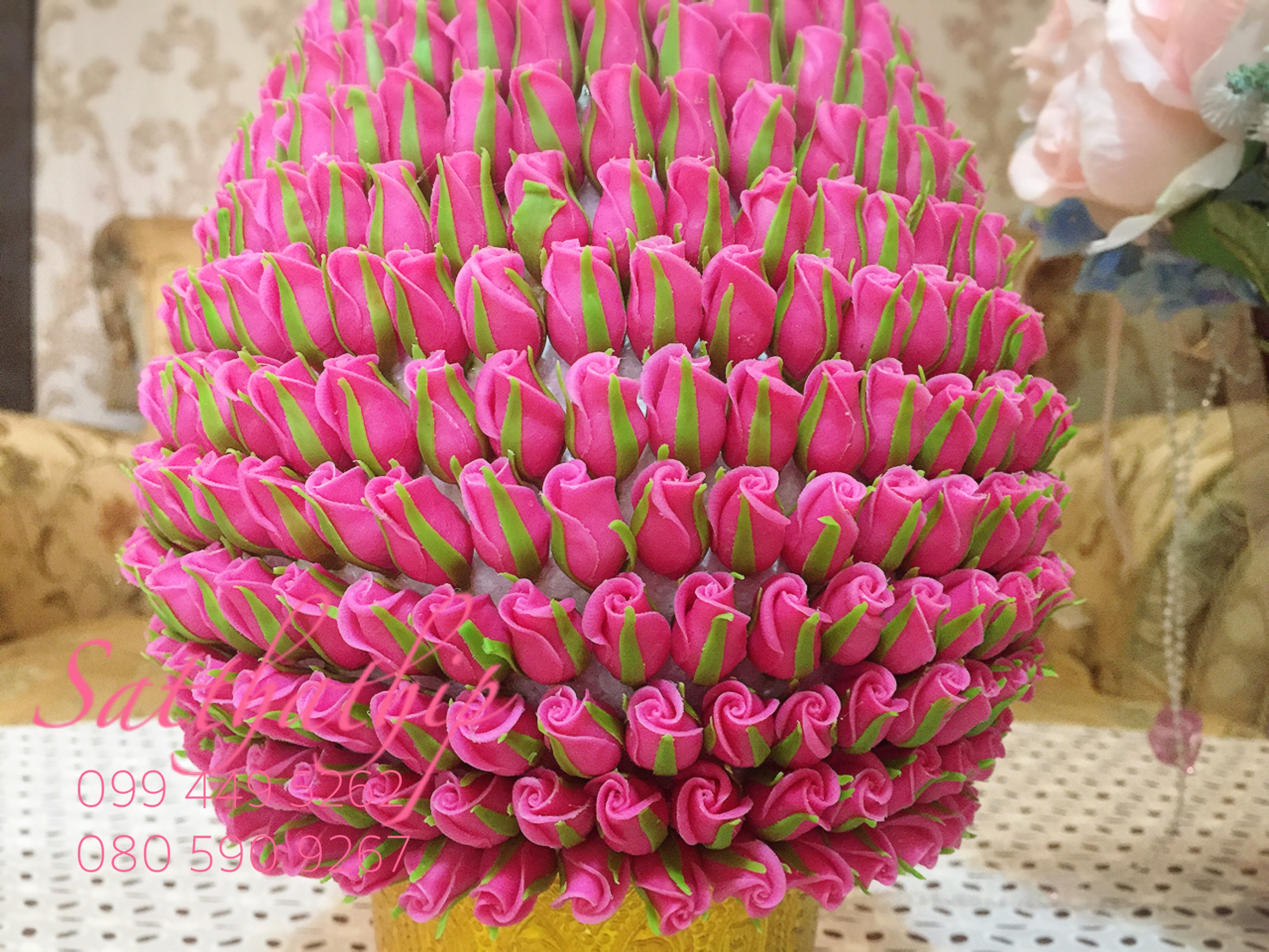 พานพุ่มดอกกุหลาบ ประดิษฐ์จากดิน [7 นิ้ว 3,500 บาท/คู่]