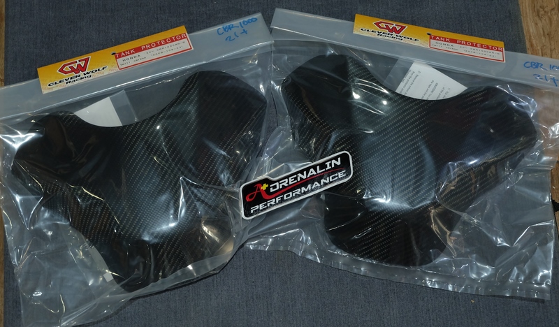 คาร์บอนเคฟล่าห์กันรอยตัวถัง clever wolf สำหรับ CBR1000RR-R 2021+