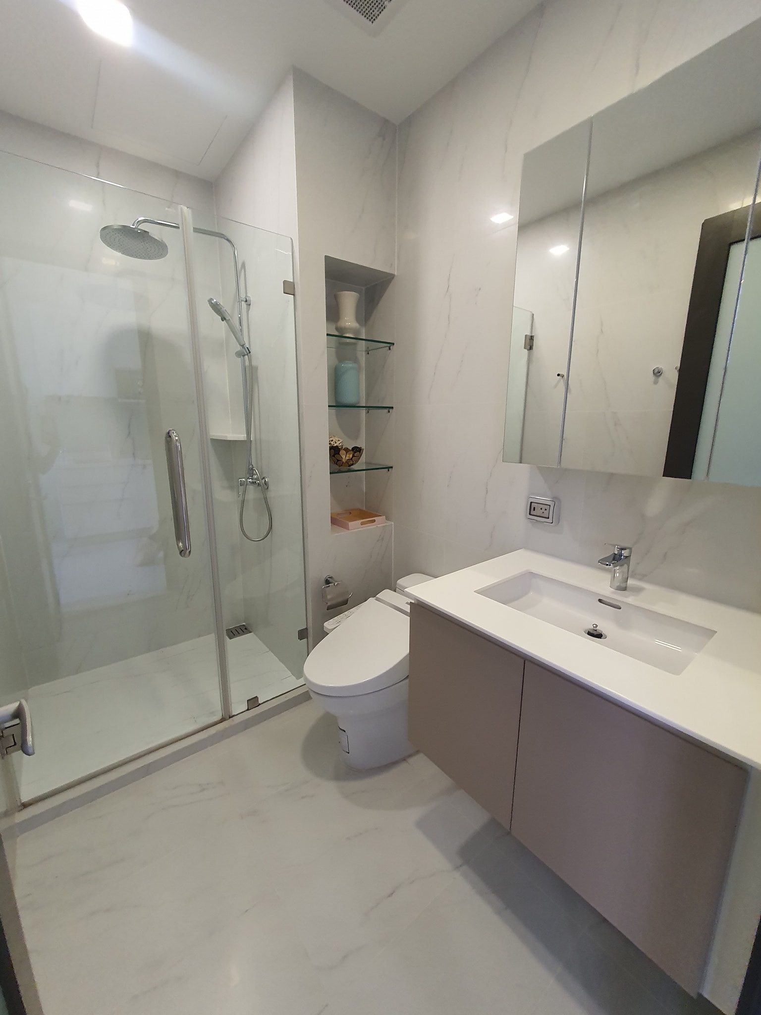 Chewathai Residence Asoke