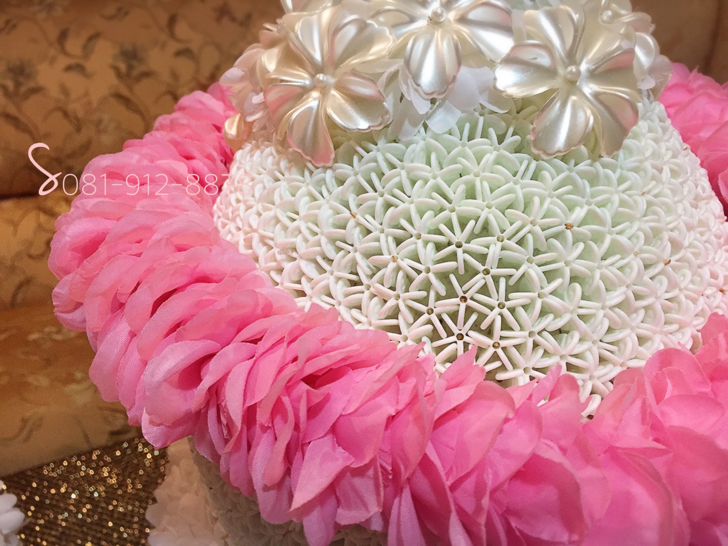 พานพุ่ม - พานพุ่มสักการะ - พานพุ่มดอกรัก - พานพุ่มดอกรักประดิษฐ์ (พลาสติก) - พานพุ่มสีขาว - Panpum