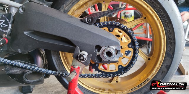 ล้อ OZ Racing 6ก้าน Gass-A สำหรับ 959