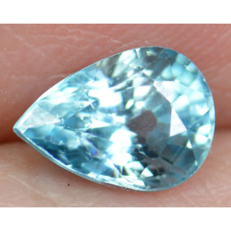 พลอยเพทายกัมพูชา (Zircon) 2 กะรัต