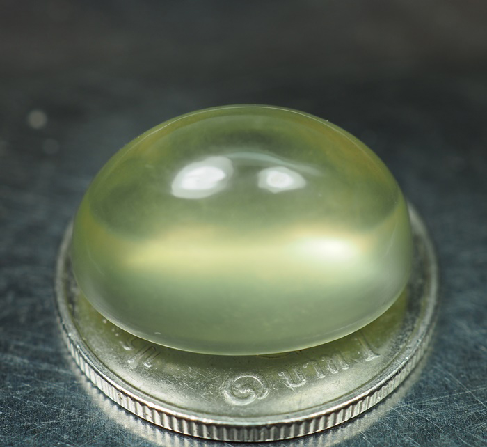 โอปอล (Opal) 14.70 กะรัตสวย