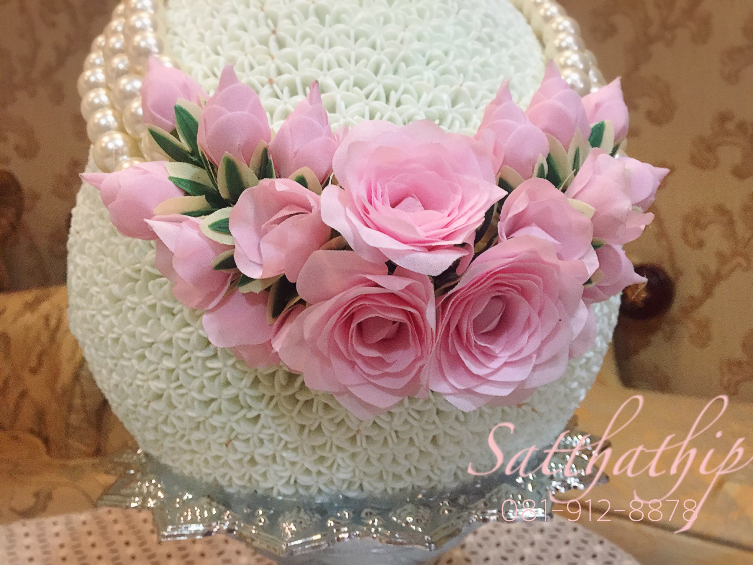 พานพุ่ม - พานพุ่มสักการะ - พานพุ่มดอกรัก - พานพุ่มดอกรักประดิษฐ์ (พลาสติก) - พานพุ่มสีขาว - Panpum