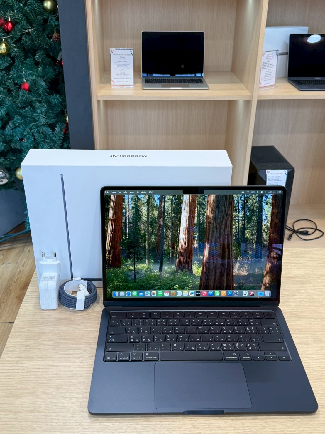 MacBook Air 13" (M4, 2025) 16/256GB Midnight