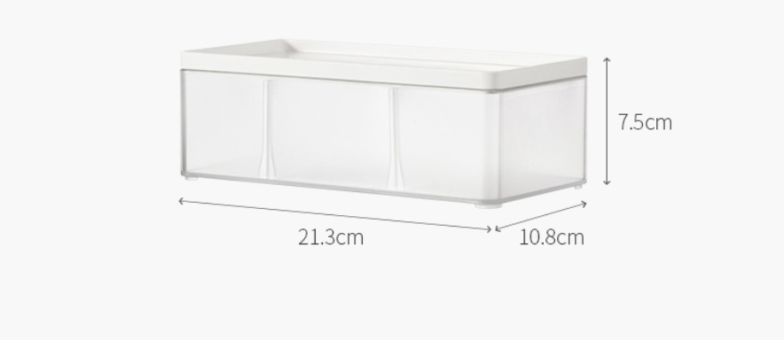 กล่องใส่หน้ากากอนามัย ตัวกล่องมีความแข็งแรงทนทาน โปร่งใส่ มีแผ่นกั้นสามารถแบ่งสัดส่วนได้ดี