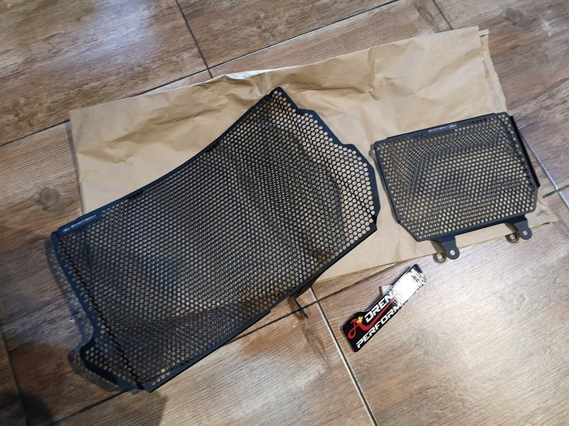 Evotech - การ์ดหม้อน้ำ+การ์ดออย (Radiator Oil guard) สำหรับ R1 2015+