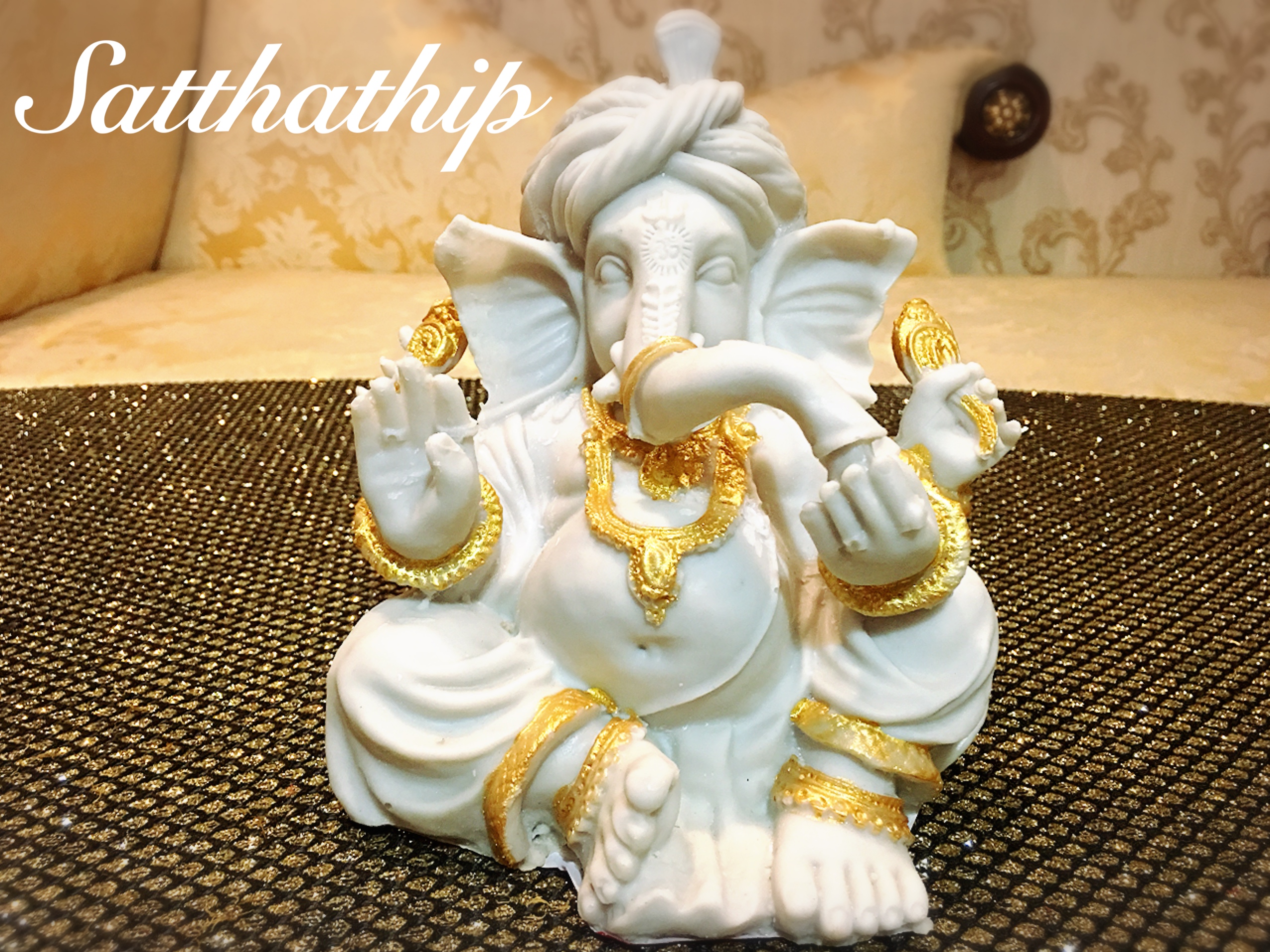 พระพิฆเนศ ปางประทานพร (เรซิ่น) - Ganesha: Lord of Success