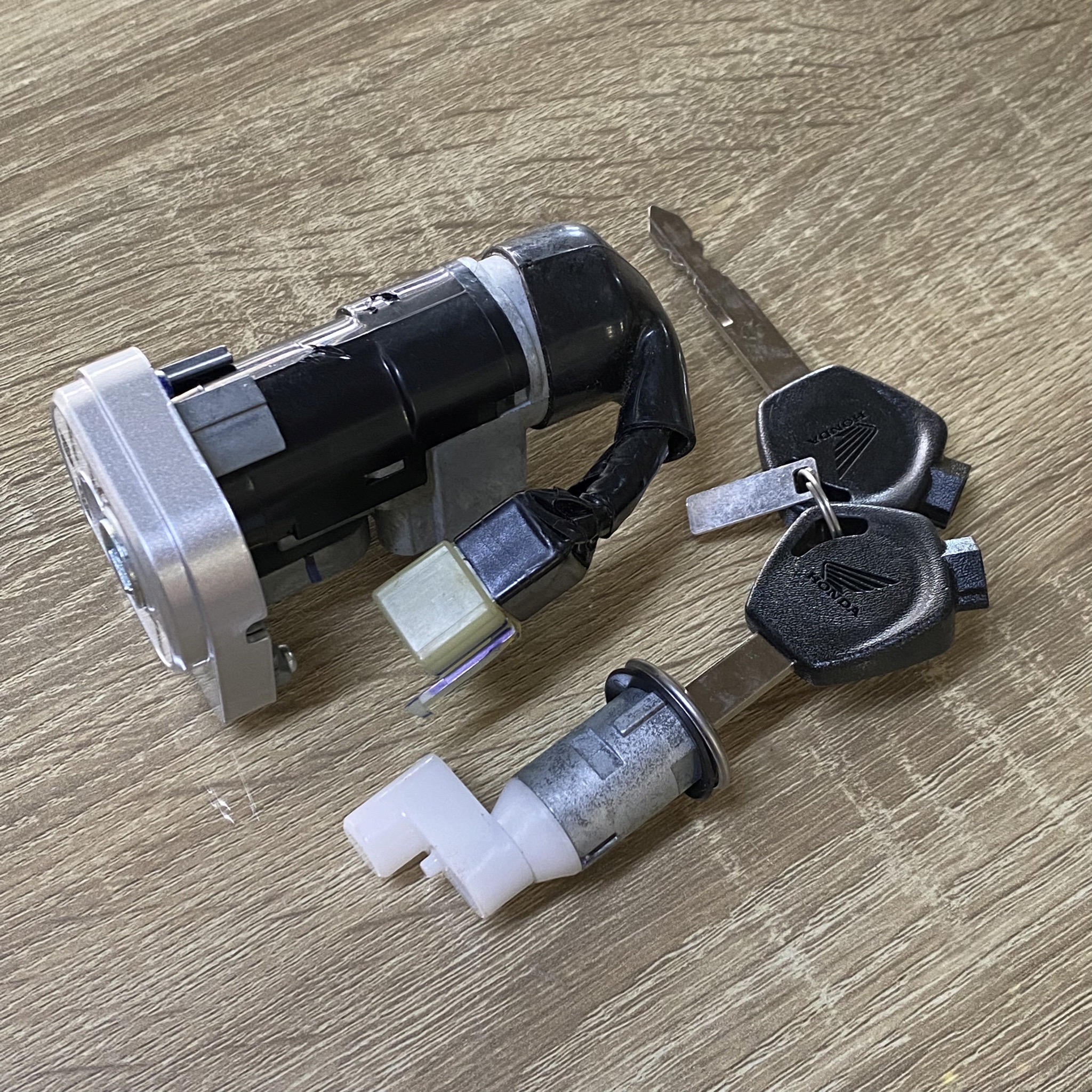 🛑อะไหล่เทียมเทียบแท้ PD000361 35010-K76-T60 ชุดกุญแจทั้งชุด SUPER CUB