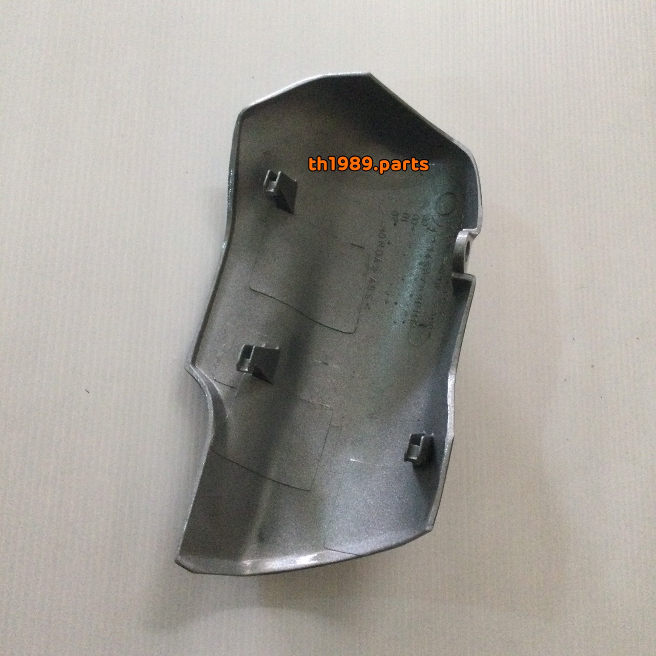 61200-KFL-860ZE ฝาครอบโช้คหน้าขวาสีบรอนช์ NF110T/MT(B) อะไหล่แท้ HONDA