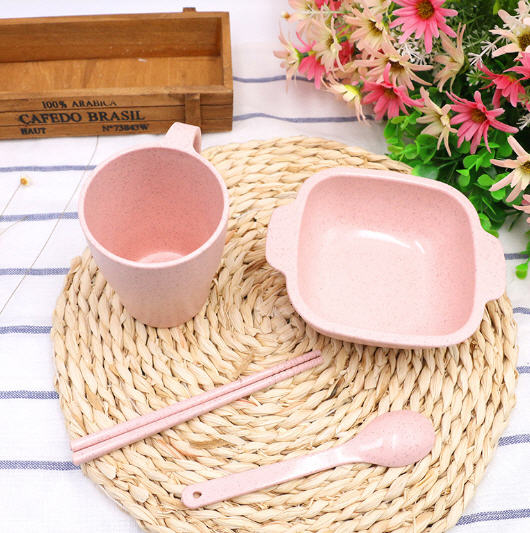 ชุดสินค้ารักษ์โลก,ชุดแก้วน้ำชามข้าวฟางข้าวสาลี,ผลิตภัณฑ์ฟางข้าวสาลี