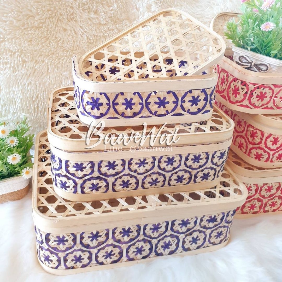 กล่องไม้ไผ่ลายพิกุล ฝาสานโปร่ง (สีม่วง)