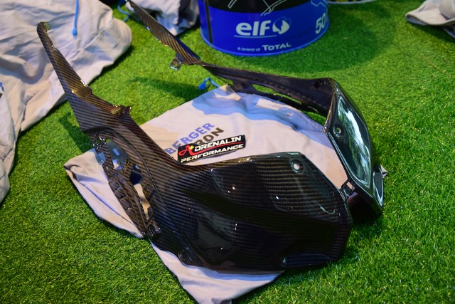 ilmberger ครอบข้างถังเหนือเฟรม คาร์บอน S1000RR 2020+