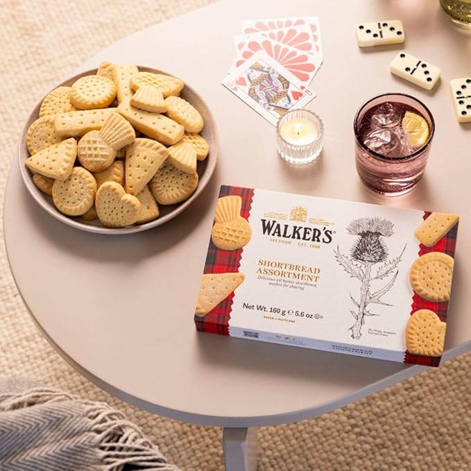 Walkers Shortbread Assorted 5.6 Oz วอร์คเกอร์ ช็อตเบรด แอสซอทเม้นท์ 160 กรัม (05-8639)
