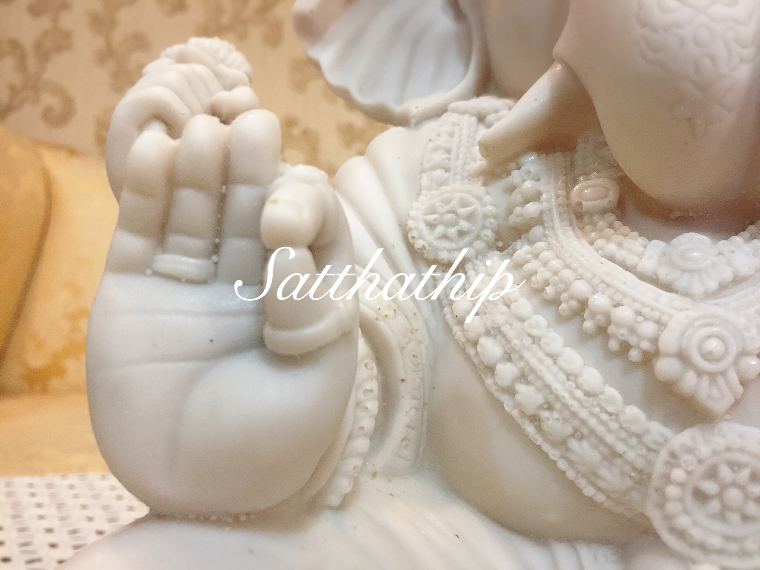 พระพิฆเนศ ปางเศรษฐี/ ดั๊กดูเสธ (เรซิ่น) - Ganesha: Lord of Success