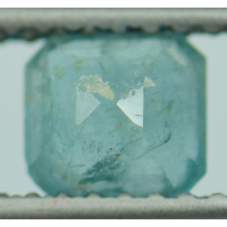 พลอยมรกตดิบ (Emerald) 0.67 กะรัต No oil