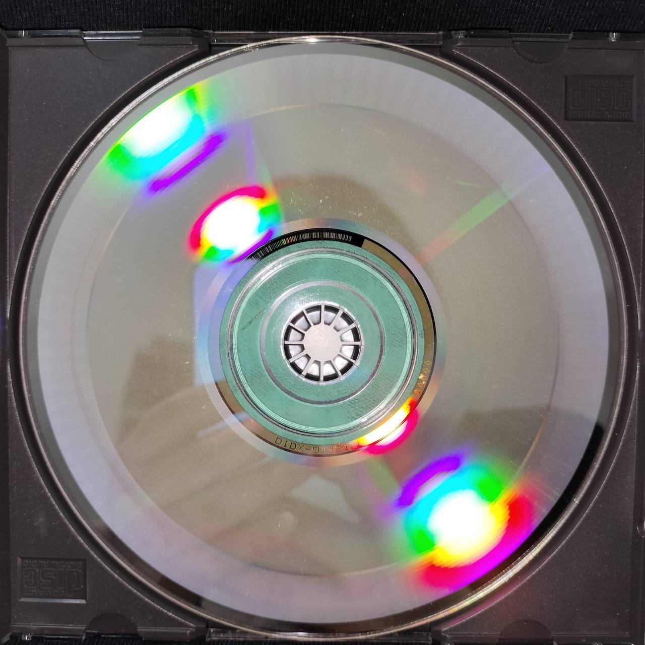 Joe Ely – Love And Danger / USA / ปกเก่าเก็บ / ปกเจาะ / แผ่นดี