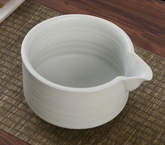 อุปกรณ์ชงมัทฉะญี่ปุ่น4ชิ้น,อุปกรณ์ชงมัทฉะ,ถ้วยชงชา+แท่นวางแปรงไม้ไผ่+แปรงชาเขียว+ช้อนตักผงชาเขียวมัทฉะ