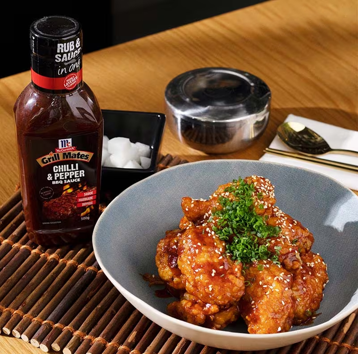 McCormick Grill Mates Barbecue Sauce Chilli and Pepper 500g. แม็คคอร์มิค ซอสบาบีคิวชิลลี่แอนด์เปปเปอร์(05-6017)